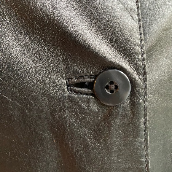 90’s GAP leather jacket - Picture 7 of 9